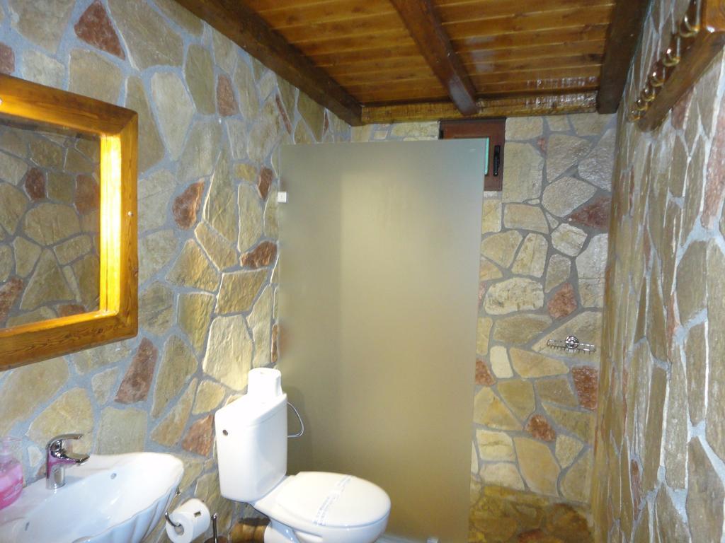 Faraggi Guesthouse Kalavryta Room photo