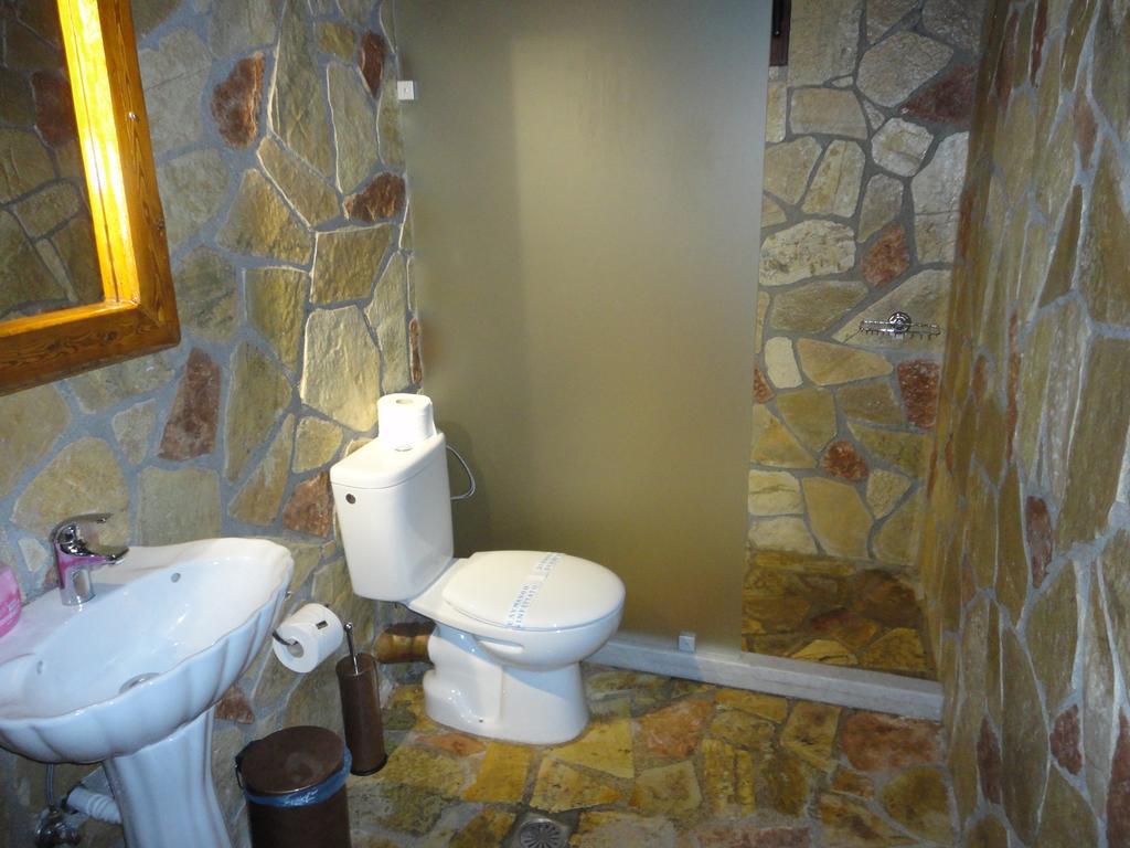 Faraggi Guesthouse Kalavryta Room photo